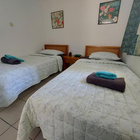 Artemis Ermoupoli Centre Appartement Pour Petit Budget Backpackers Екстериор снимка